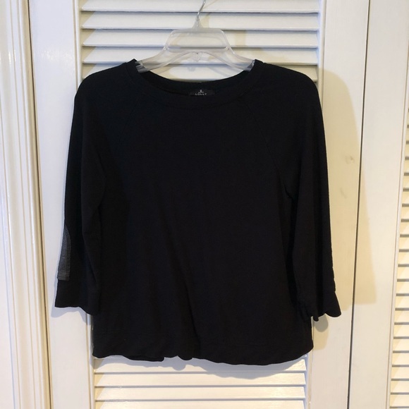 A black sleek sweater/blouse - Picture 1 of 2